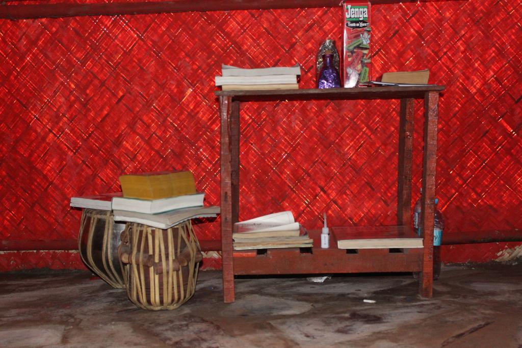 Bricks And Bamboo Hostel Anjuna Room photo
